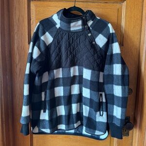 Abercrombie & Fitch Asymmetrical Snap Fleece Buffalo Plaid, Black/White, size XL